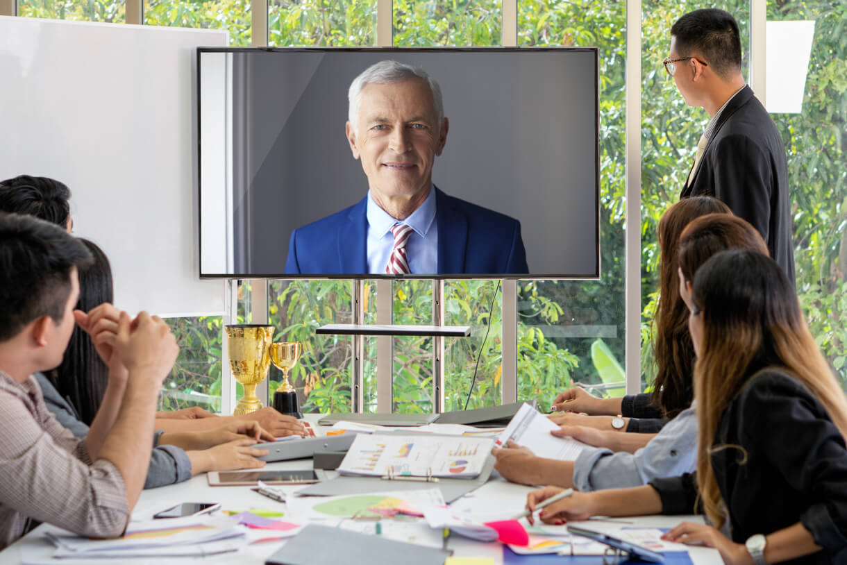 Mediator mediation videoconference screen