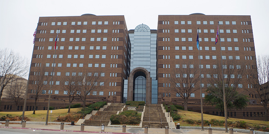 TS_Photo_Courthouse_TX_Frank_Crowly
