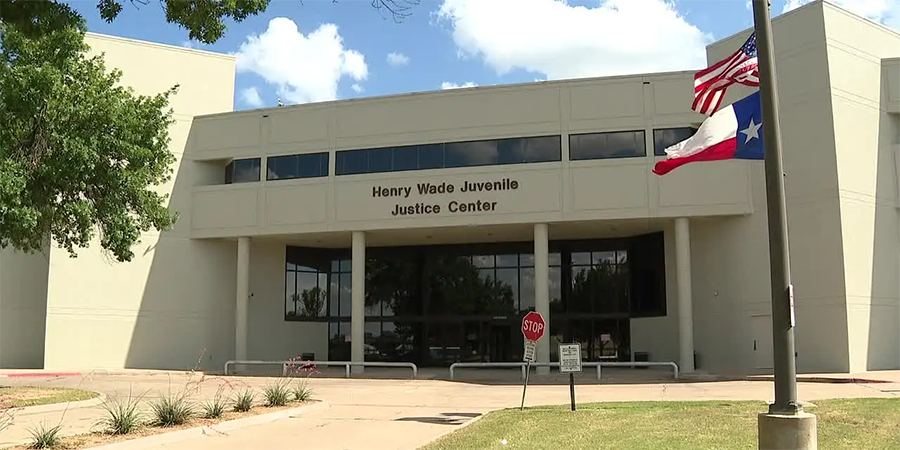 TS_Photo_Courthouse_TX_Wade