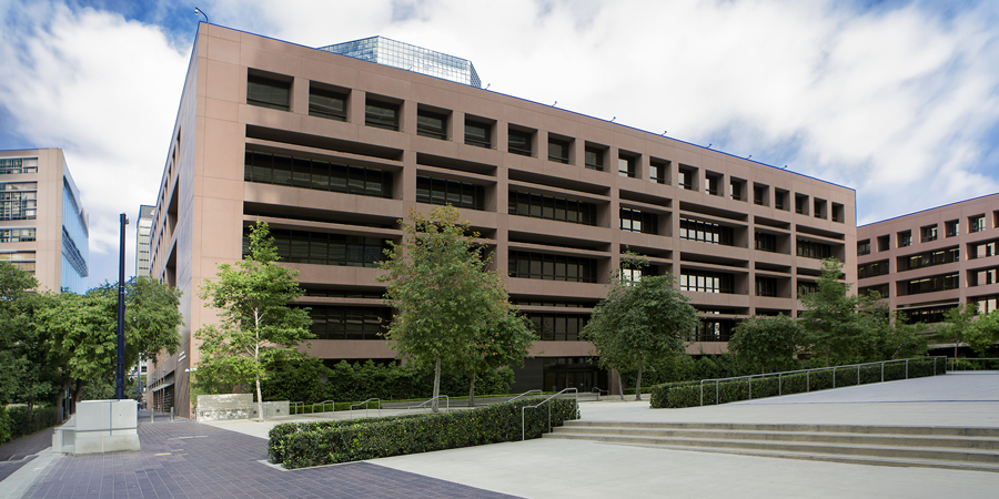 TS_Photo_Courthouse_Ext_SD_Edward_J_221